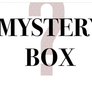 Women’s Mystery Reseller Box